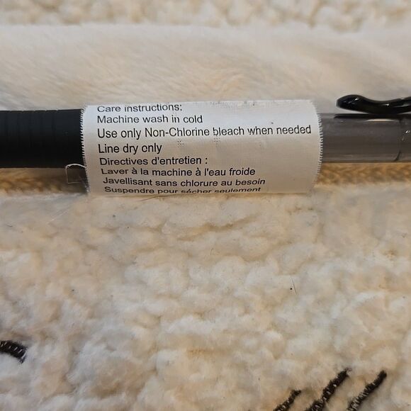 Lambie Wearable Blanket wSleeves 68x56in BathandBodyWorks Robe SOFT Fleece Cream - Picture 11 of 16